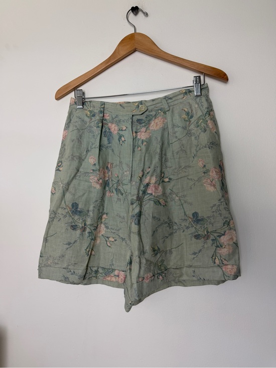 Ralph Lauren Pants - Vintage Ralph Lauren Light Sage Linen Floral Shorts